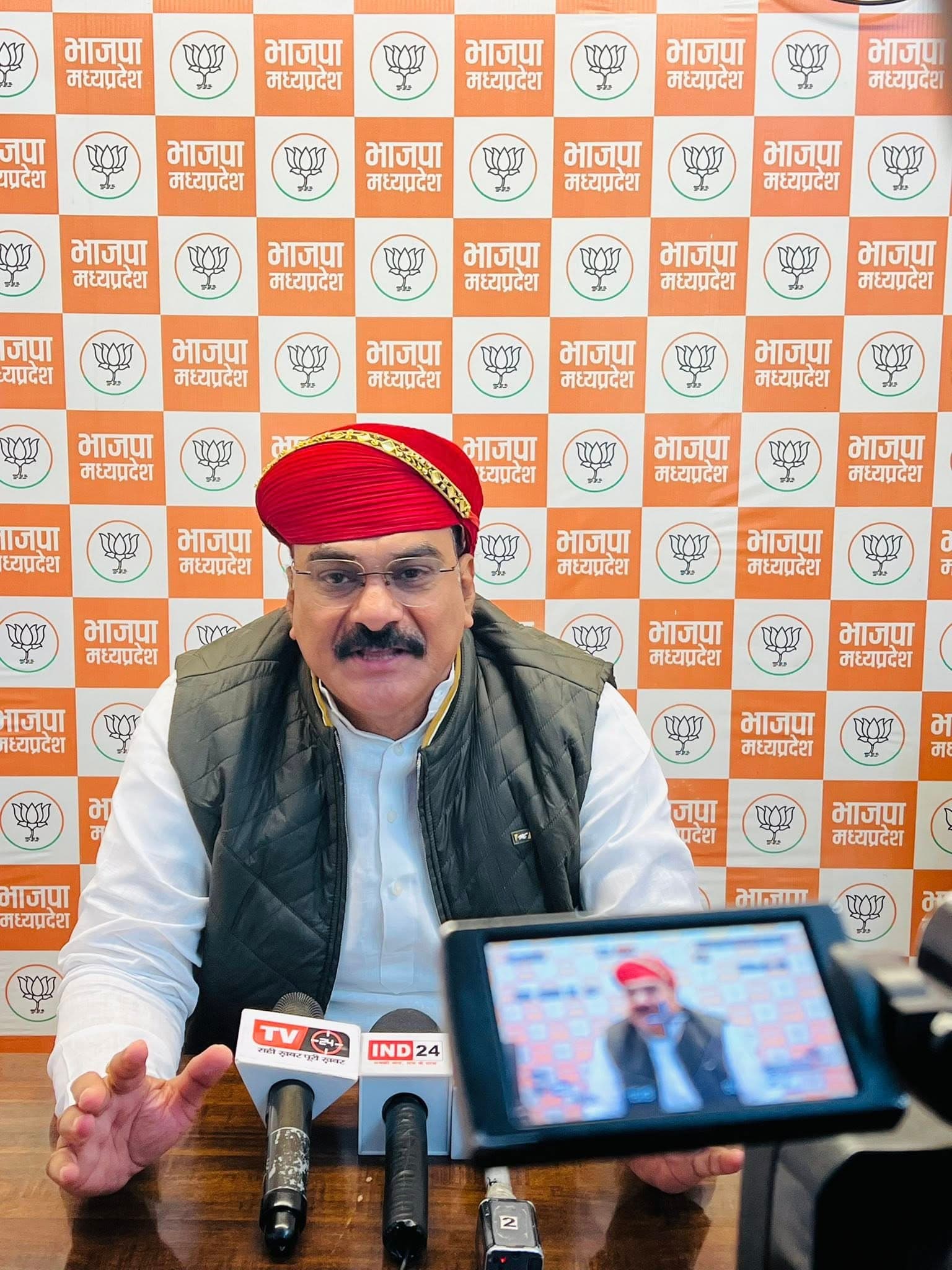 जय भाजपा, विजय भाजपा